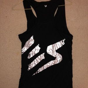 Limited edition Move Society tank